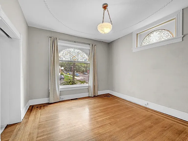 2125 E 13th Ave — Photo 21