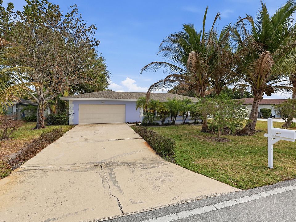 1st image of 9696 Honeysuckle Avenue