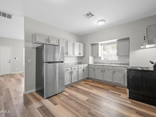 6829 N 59TH Drive, Glendale, AZ 85301