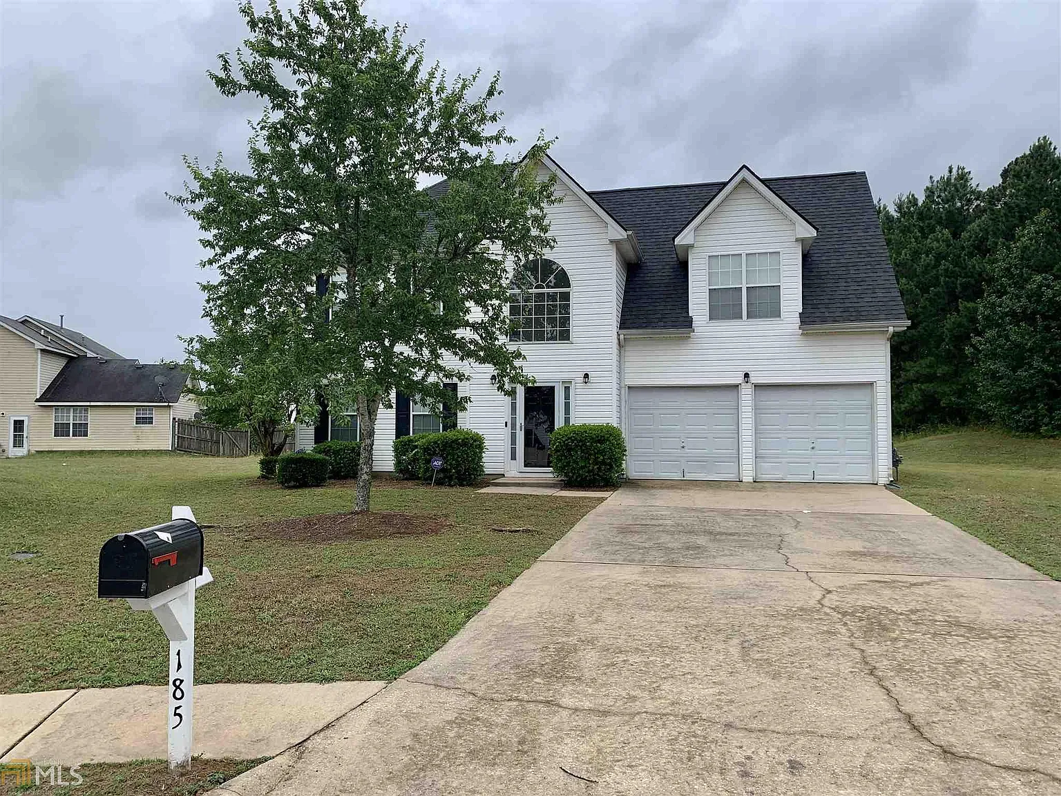 185 Jericho Dr photo 1