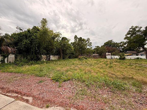 3rd image of 3206 N TAMPA STREET LOT 1