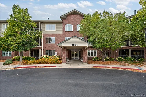 2894 W Riverwalk Cir #B301 Photo 1