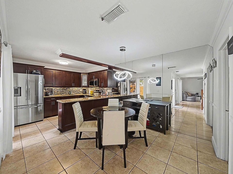 1st image of 149 Lake Arbor Drive