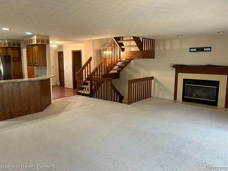 6572 Ridgeview Dr — Photo 6