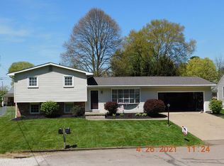 154 Unger St, Gnadenhutten, OH 44629