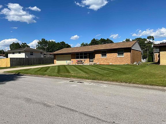 2nd image of 50714 Parian Ave