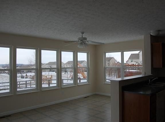 5th image of 5961 Liberty View Ct