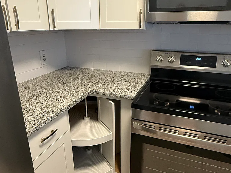 2301 Basil Dr #F113 — Photo 6