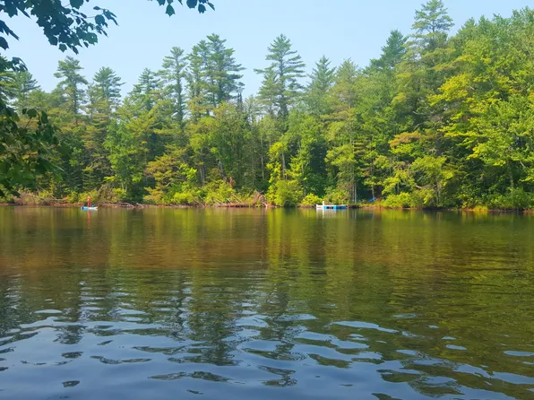 594 River Road Road, Windham, ME 04062