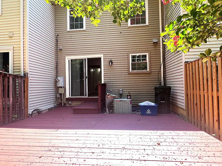 5808 Waterdale Ct — Photo 16
