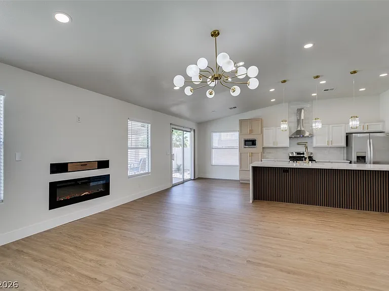 7824 Villa Finestra Dr — Photo 18