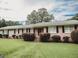 500 Holmes St, Barnesville, GA 30204