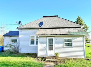 102 W Harrison St, Converse, IN