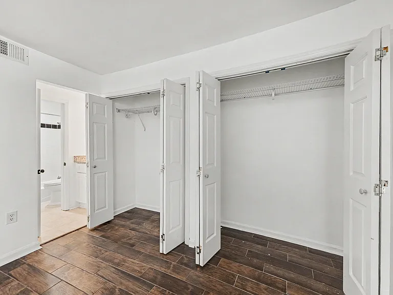 417 N Church St #A — Photo 13