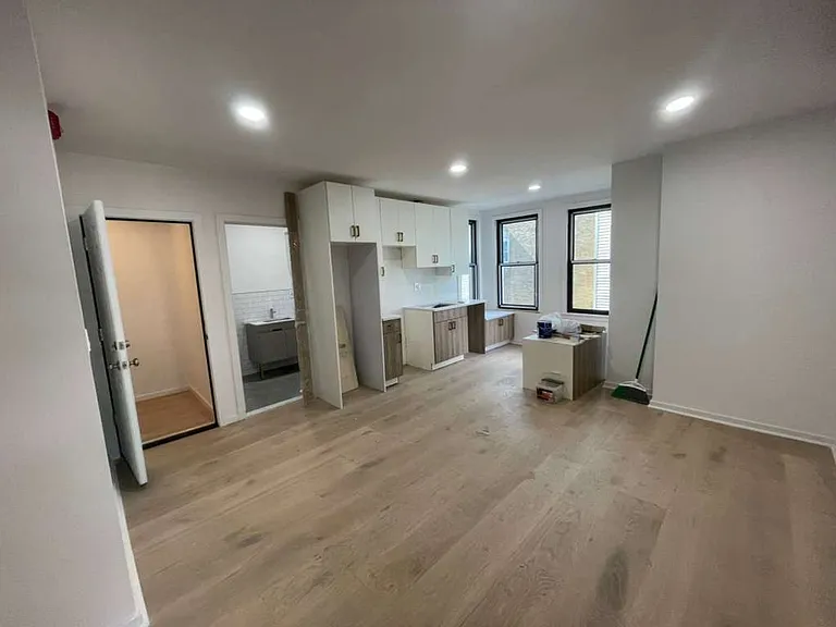 856 N 22nd St #3F — Photo 1