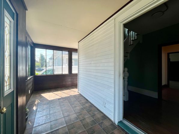 35 Tyler St #1