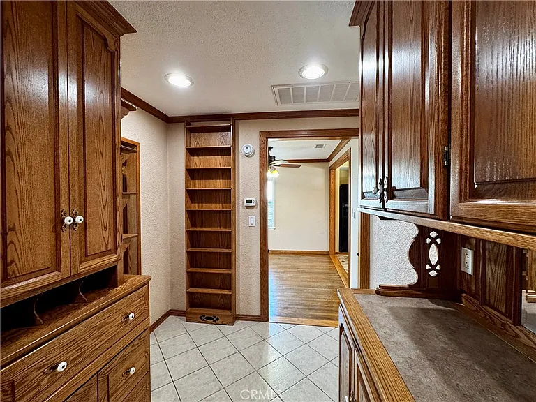 14414 Studebaker Rd — Photo 14