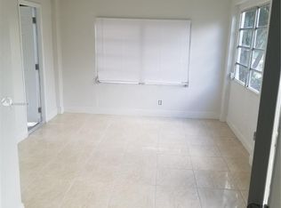 6833 SW 21st St, Hollywood, FL 33023