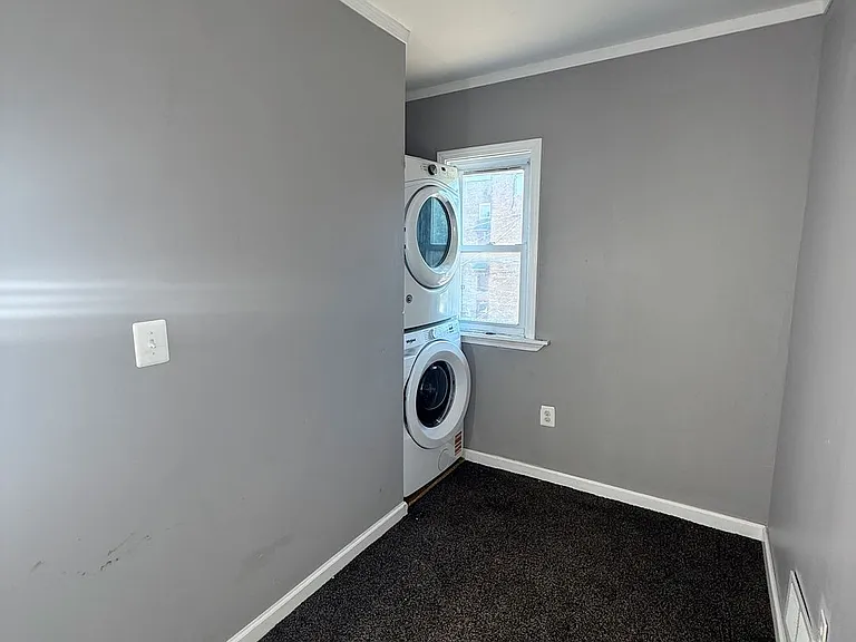 151 Calvert St — Photo 27