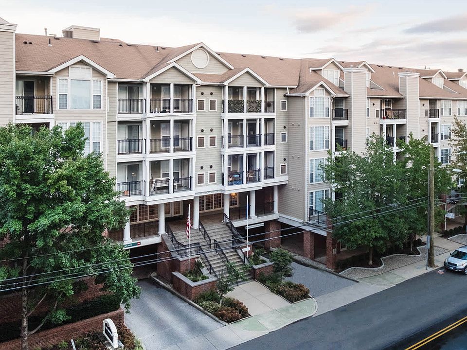 Fairfield 100 St Stamford CT Zillow