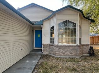 409 Meadowbrook Pl, Nampa, ID 83686