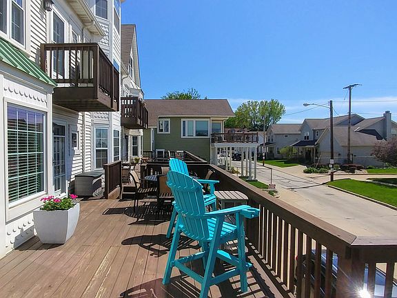5th image of 1215 W 69th St #7