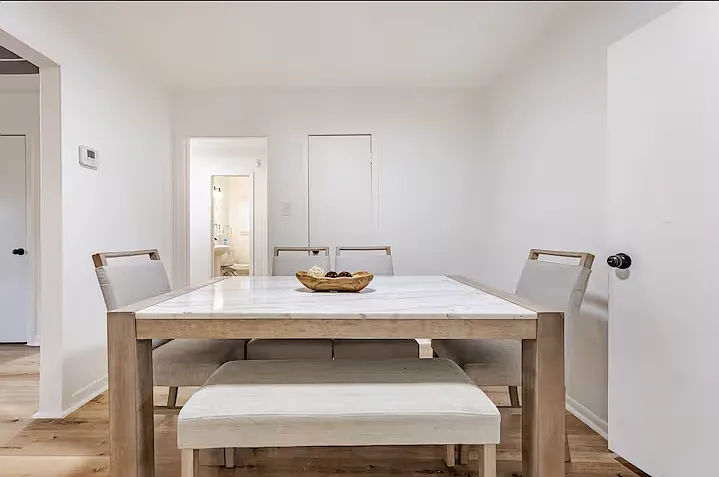 4214 Howcher St — Photo 11