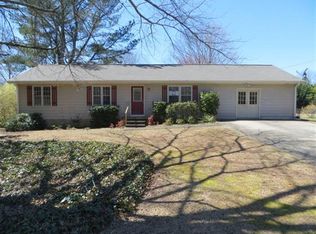 2575 Springdale Dr, Snellville, GA 30078