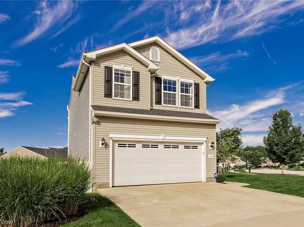 10412 Redbud Dr, Aurora, OH 44202