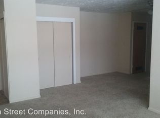 311 W Highland Dr APT 301B, Williston, ND 58801