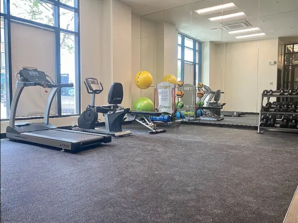 1941 Coney Is Avenue image 13 of 14