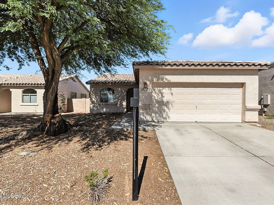 1st image of 2311 N Avenida Tabica