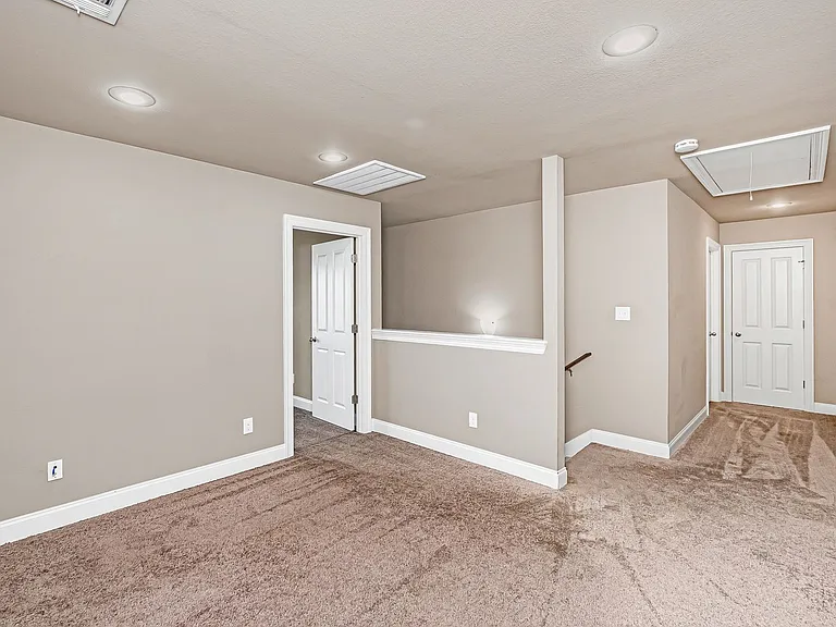 18177 Pinehurst Dr — Photo 8