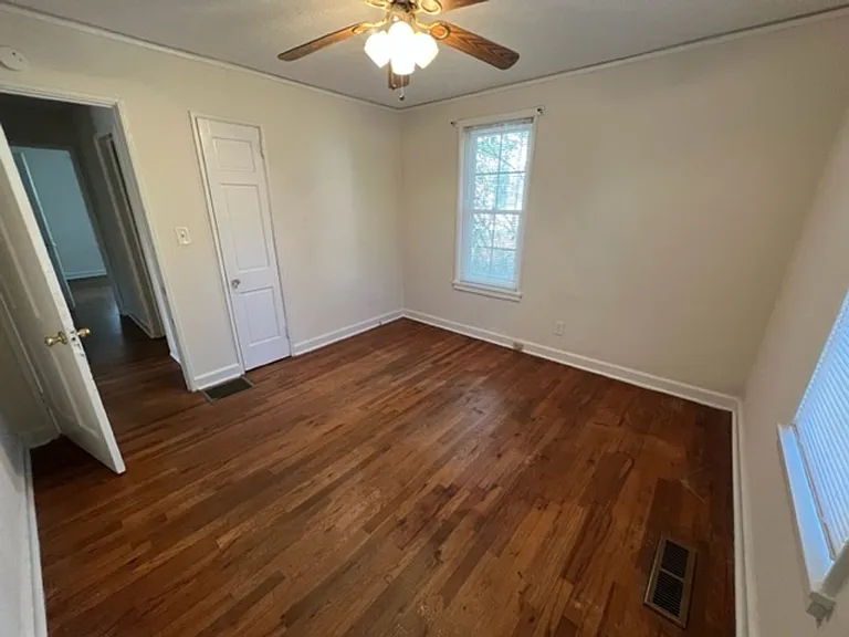 155 Greenwood Dr — Photo 11