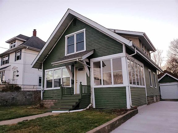3rd image of 1308 Grant Ave