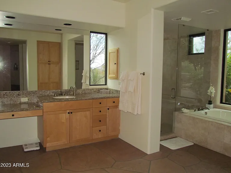 39096 N 102nd Way — Photo 11