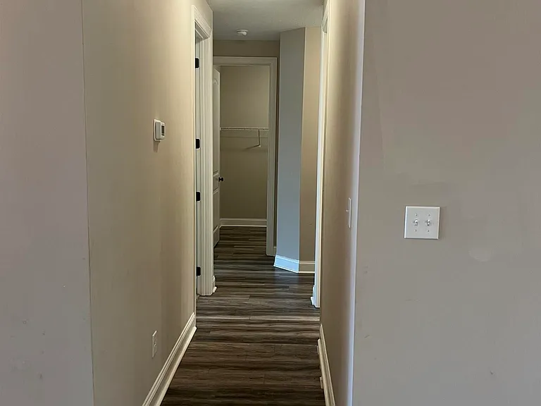 107 Gwendolyn Ave — Photo 12