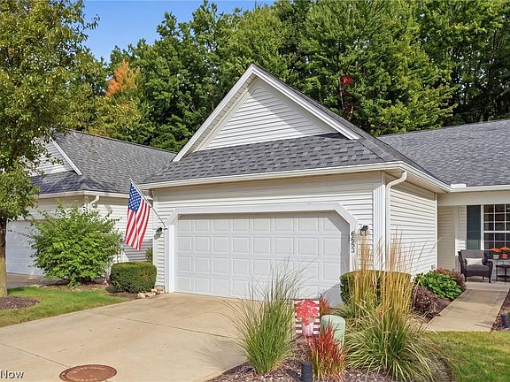 2nd image of 6853 Savannah Dr