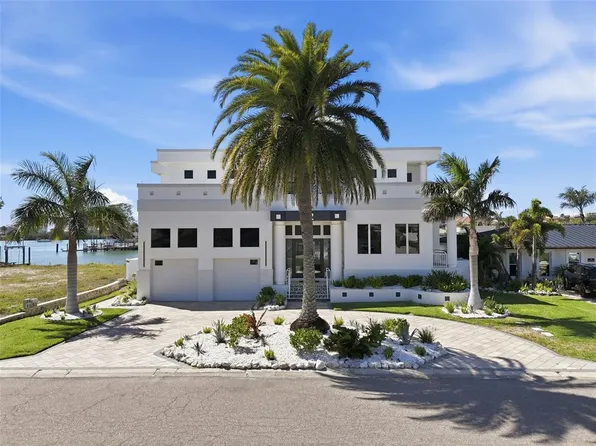 42 Midway Is, Clearwater, FL 33767