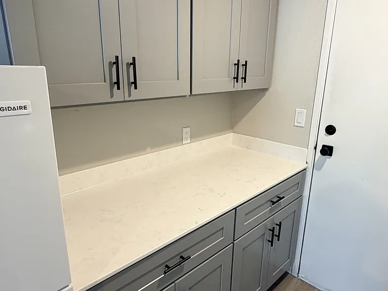 Badger & Blue Lake Apartments — Photo 42