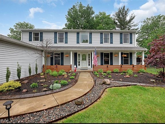 2nd image of 4181 Linden Cir