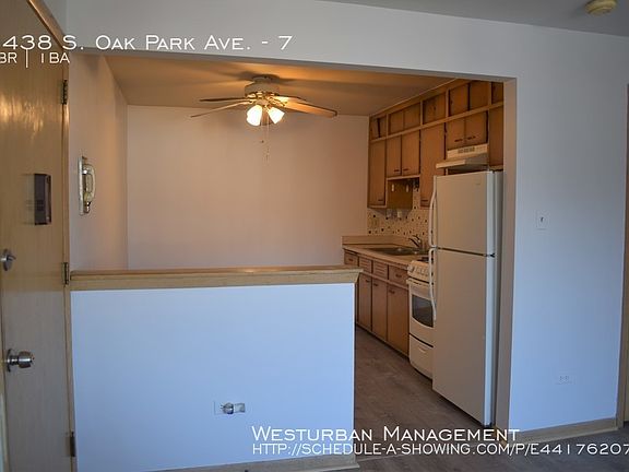3rd image of 3438 Oak Park Ave APT 7