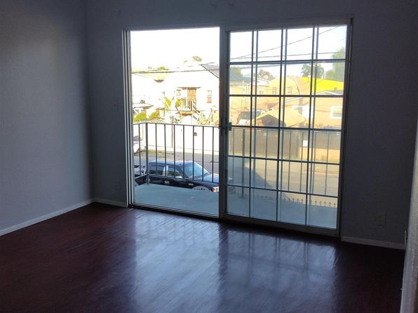 1109 Seminary Ave, Oakland, CA 94621