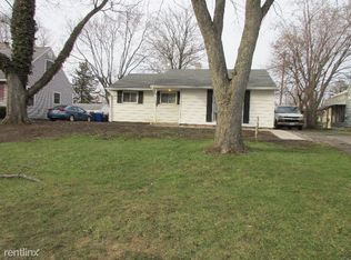 2588 Woodstock Rd, Columbus, OH 43221