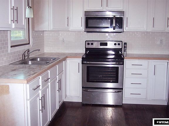 4th image of 3773 Campbell Dr
