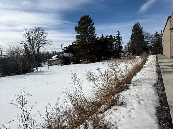 4609 52nd St, Parkland County, AB T0E 0S0