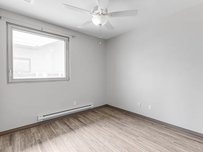 786 Southwood Way #304 — Photo 16