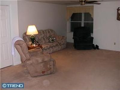 3rd image of 7318 Sauerkraut Ln