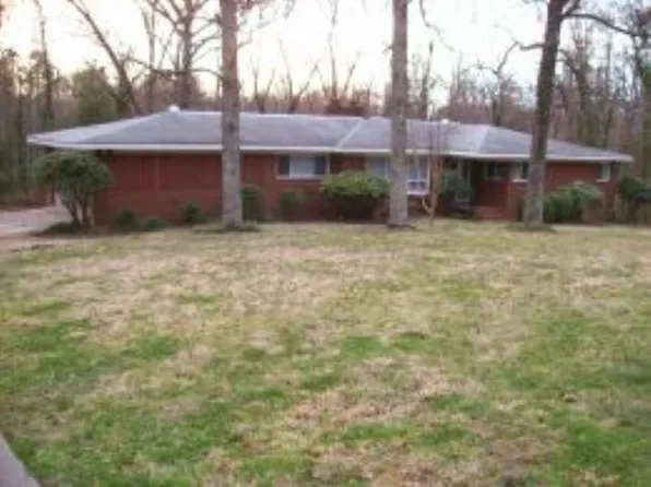 1408 Burtonwood Cres, Charlotte, NC 28212