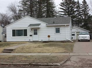 1108 S Lafayette St, Shawano, WI 54166